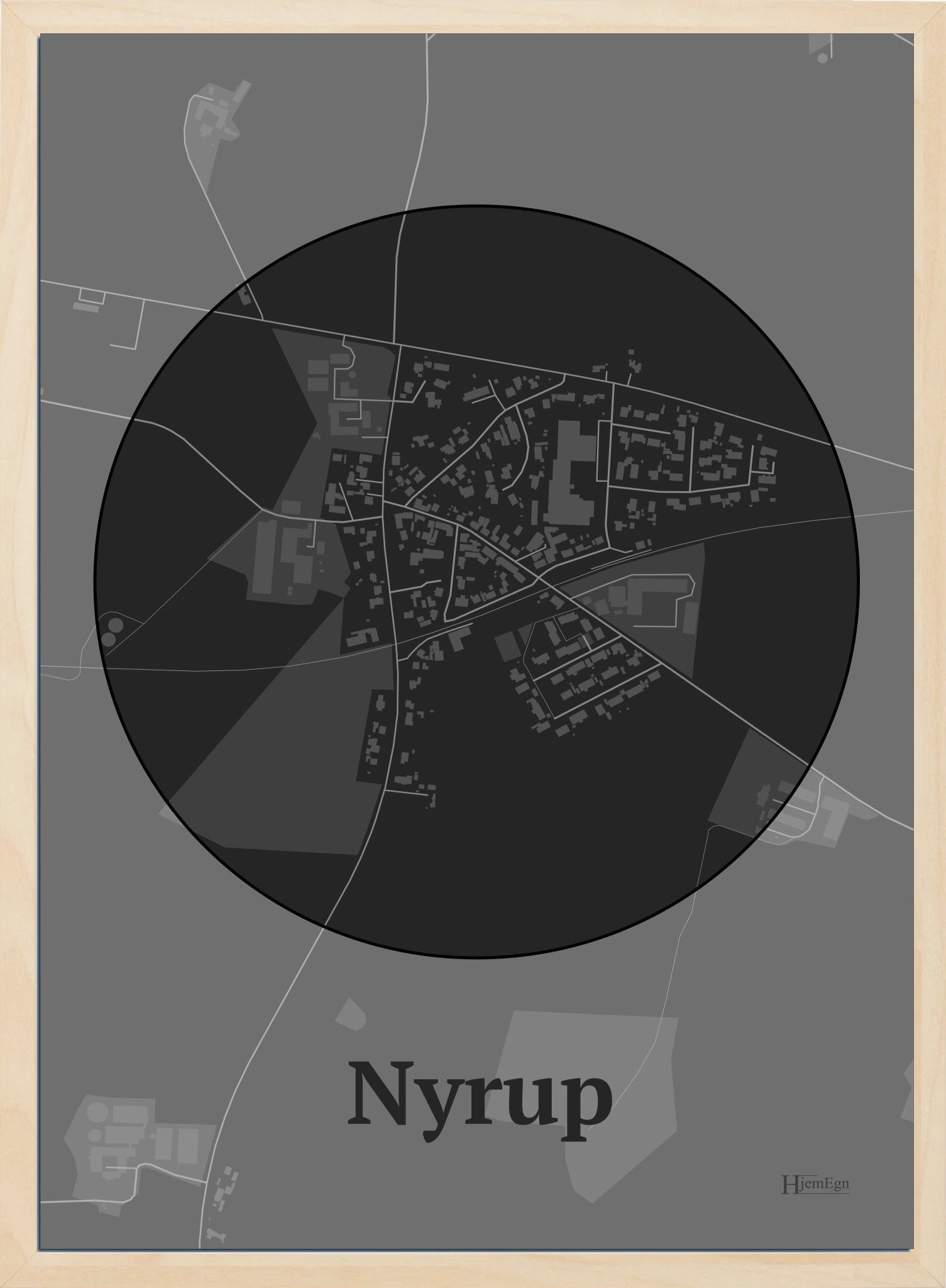 Nyrup plakat i farve mørk grå og HjemEgn.dk design centrum. Design bykort for Nyrup