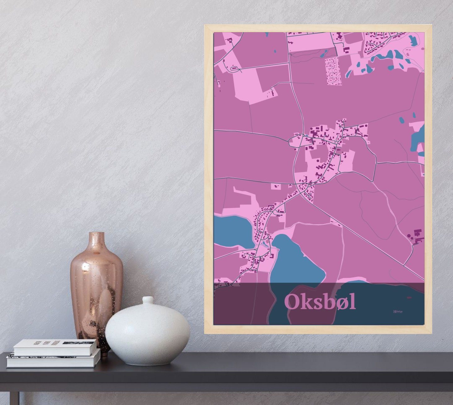 Oksbøl plakat i farve  og HjemEgn.dk design firkantet. Design bykort for Oksbøl