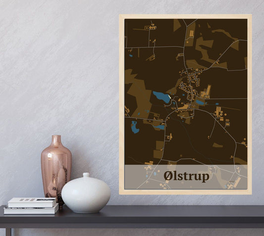 Ølstrup plakat i farve  og HjemEgn.dk design firkantet. Design bykort for Ølstrup