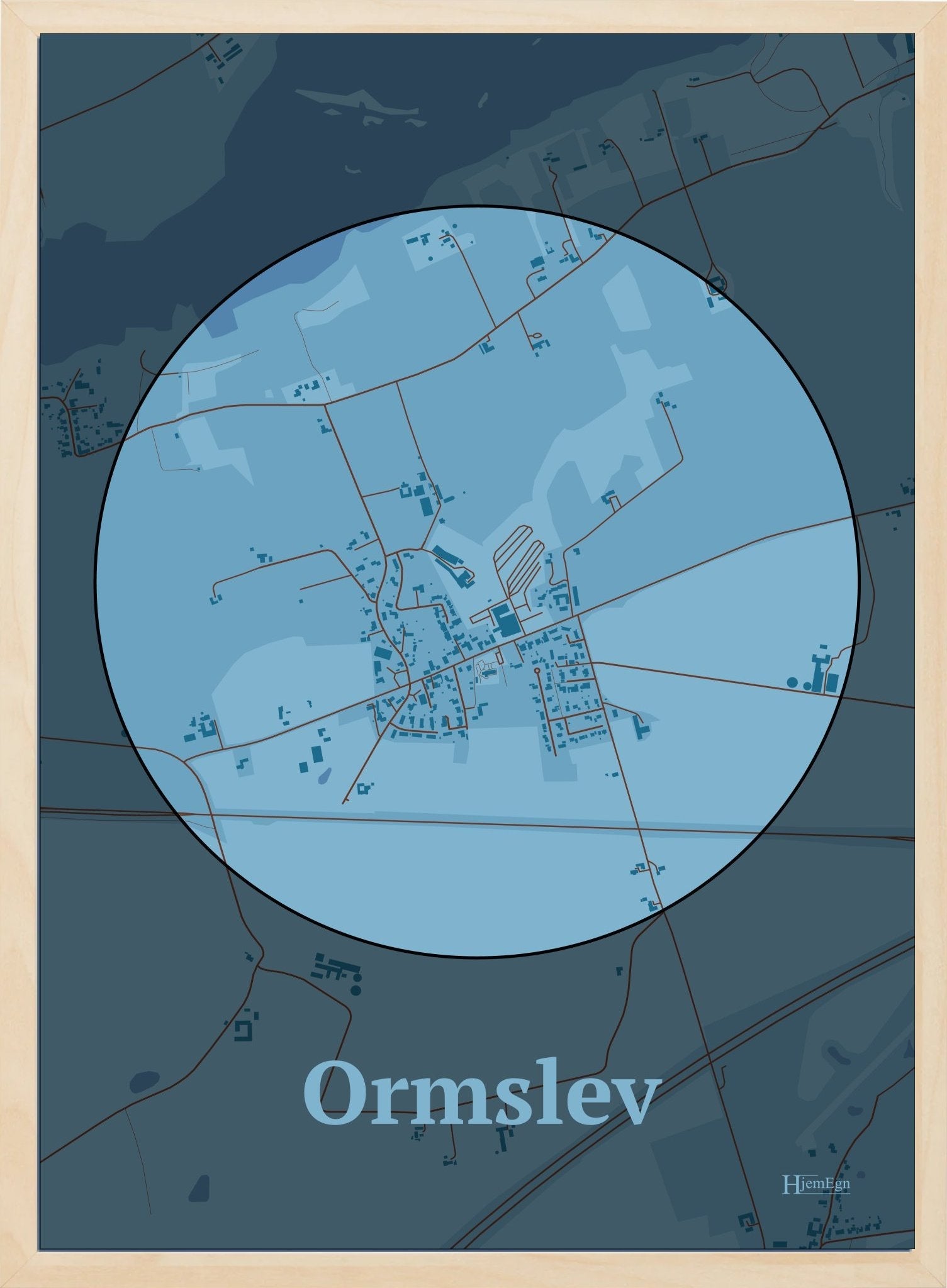 Ormslev plakat i farve pastel blå og HjemEgn.dk design centrum. Design bykort for Ormslev