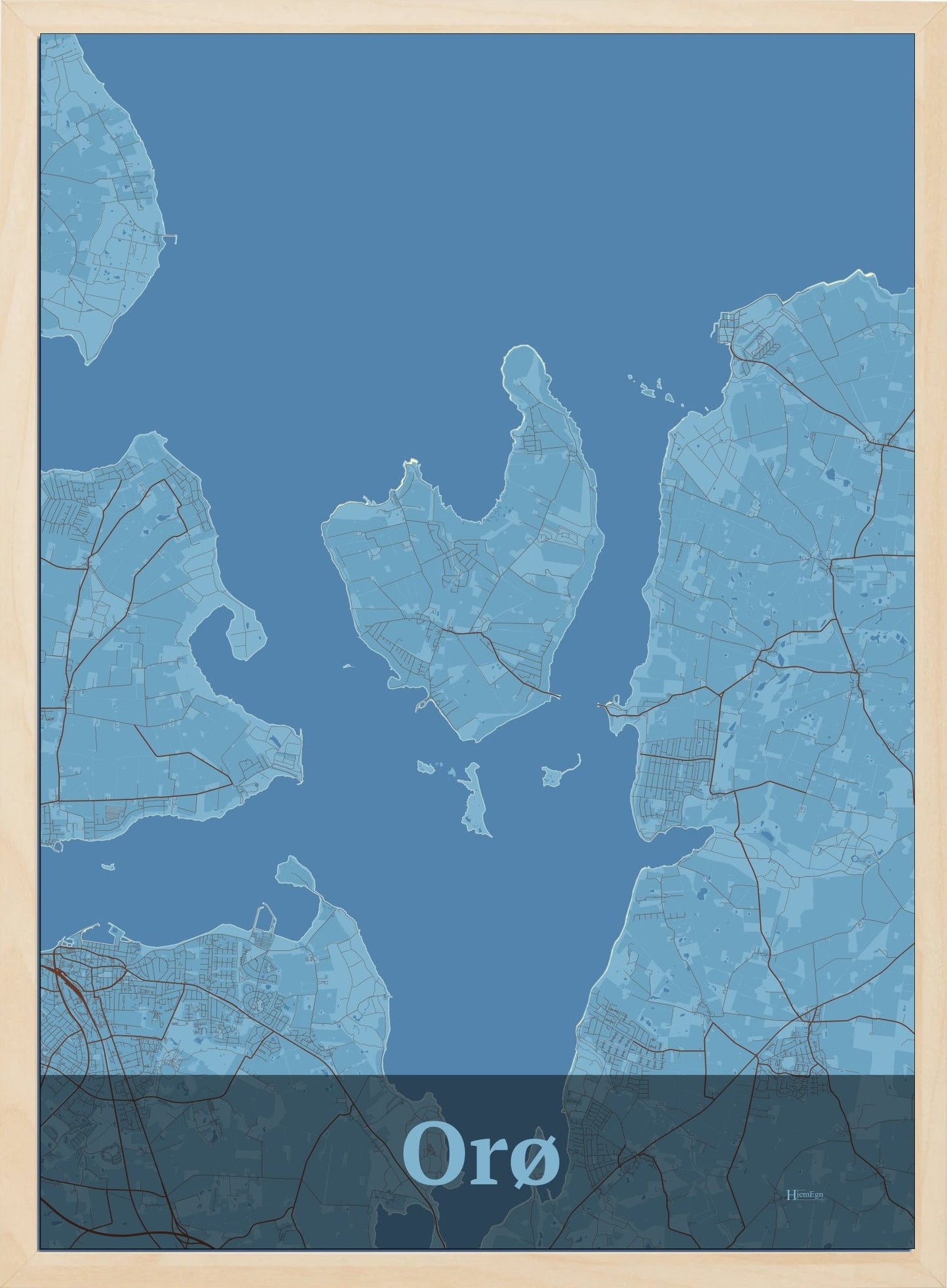 Orø plakat i farve pastel blå og HjemEgn.dk design firkantet. Design ø-kort for Orø