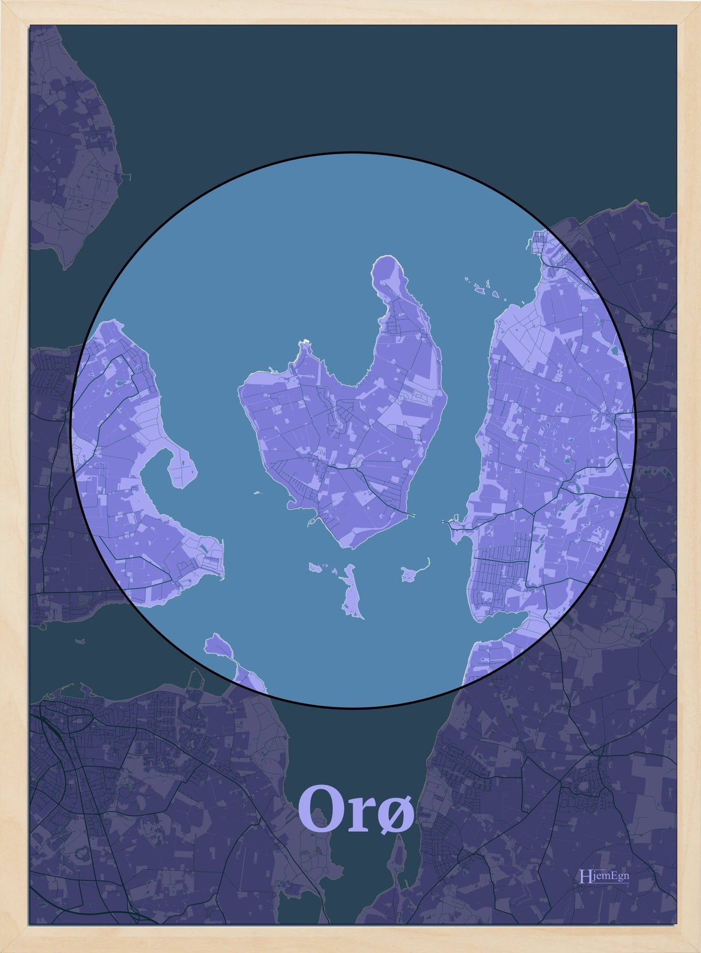 Orø plakat i farve pastel lilla og HjemEgn.dk design centrum. Design ø-kort for Orø