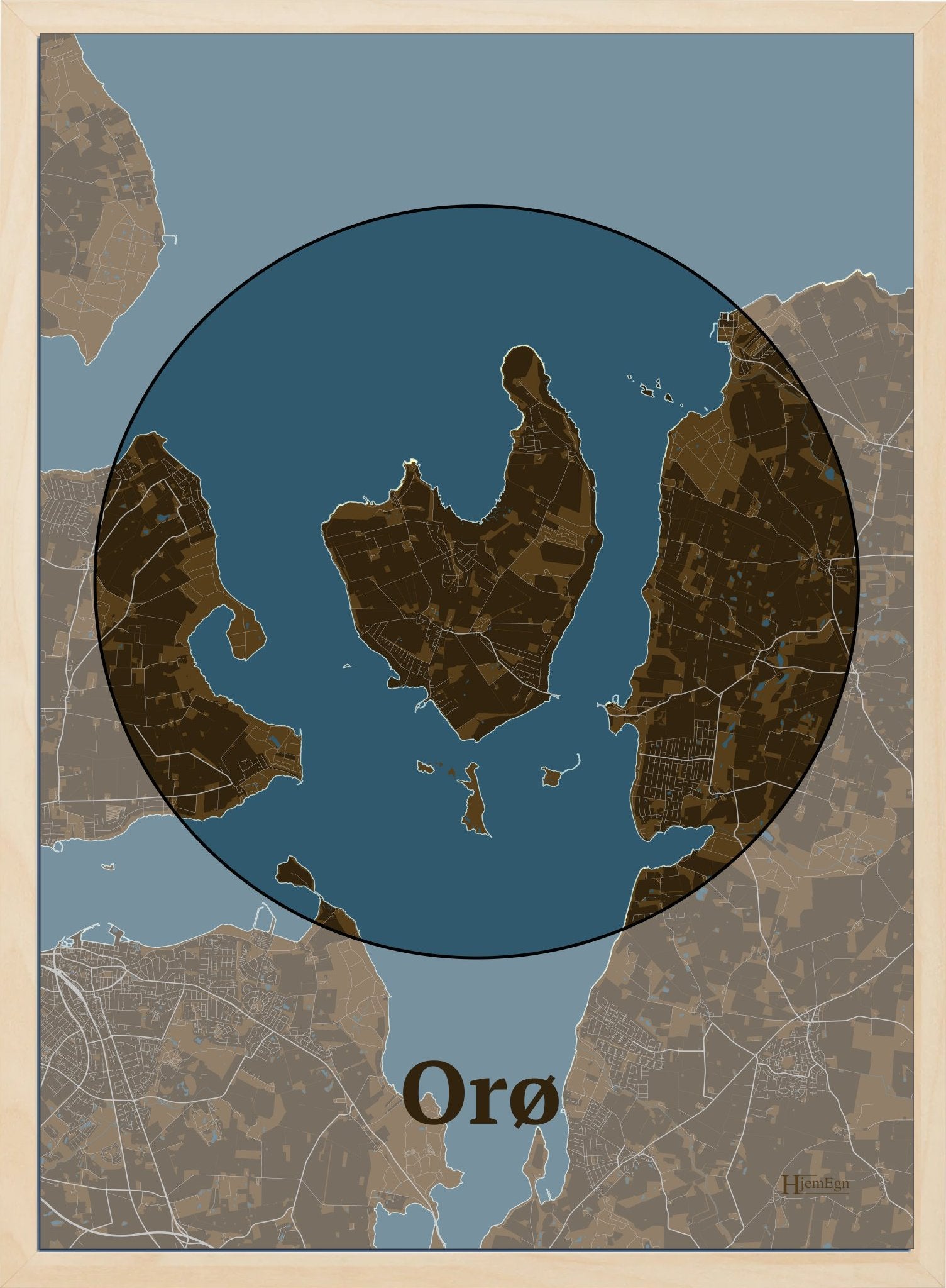 Orø plakat i farve mørk brun og HjemEgn.dk design centrum. Design ø-kort for Orø
