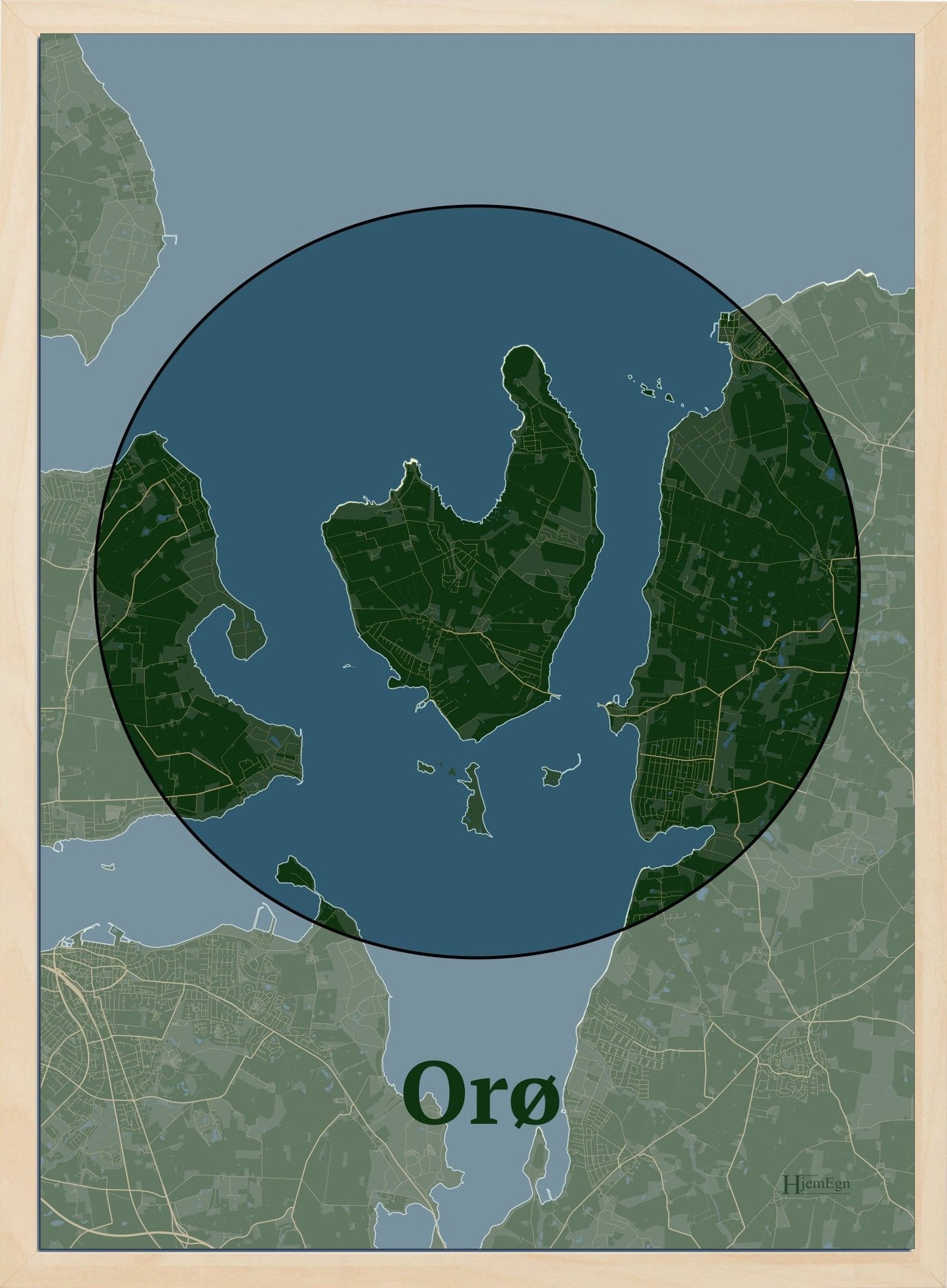 Orø plakat i farve mørk grøn og HjemEgn.dk design centrum. Design ø-kort for Orø