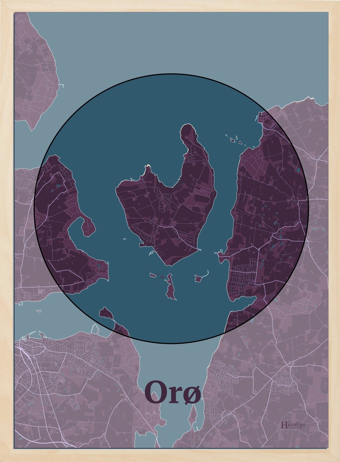 Orø plakat i farve mørk rød og HjemEgn.dk design centrum. Design ø-kort for Orø