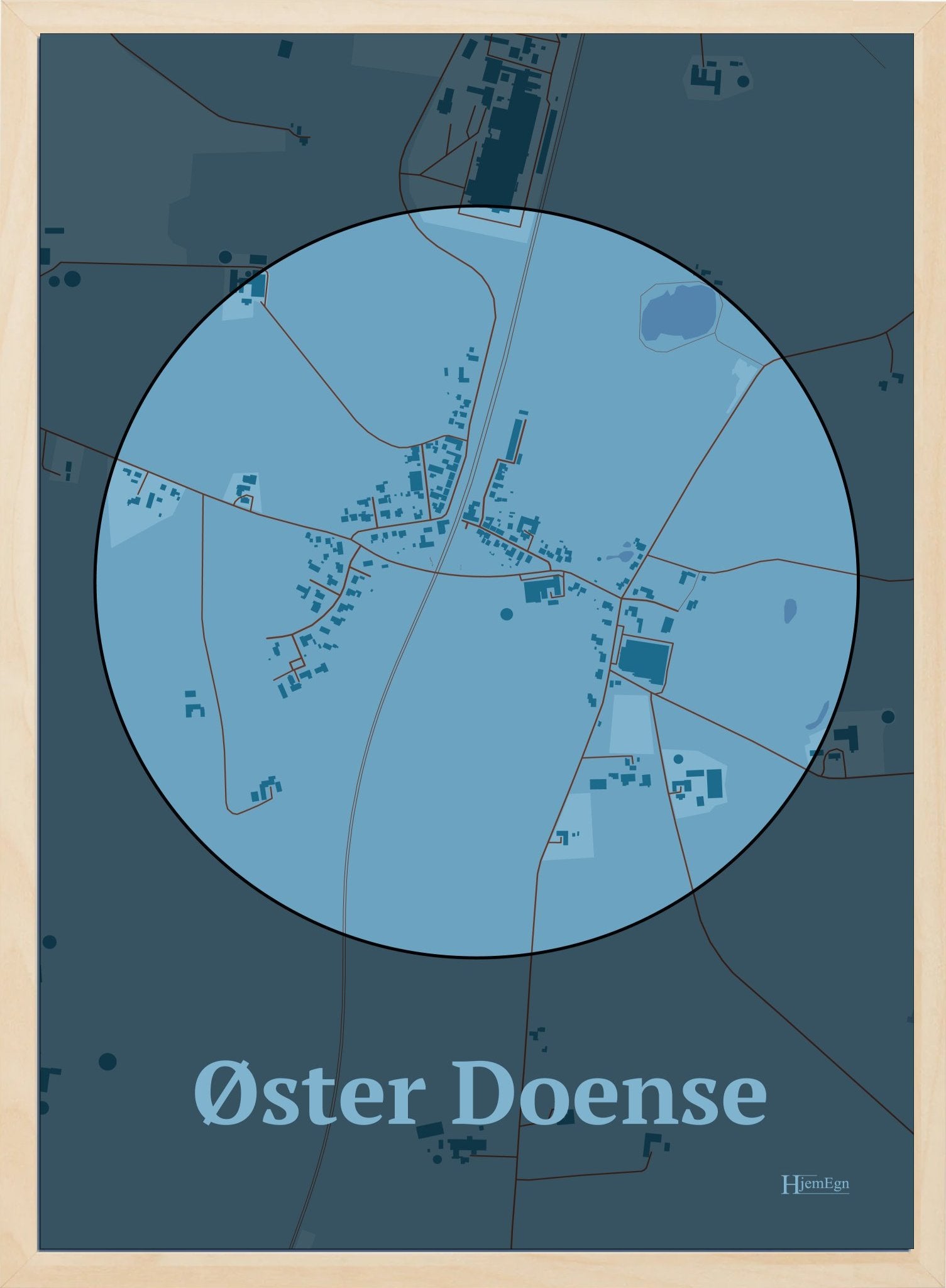 Øster Doense plakat i farve pastel blå og HjemEgn.dk design centrum. Design bykort for Øster Doense