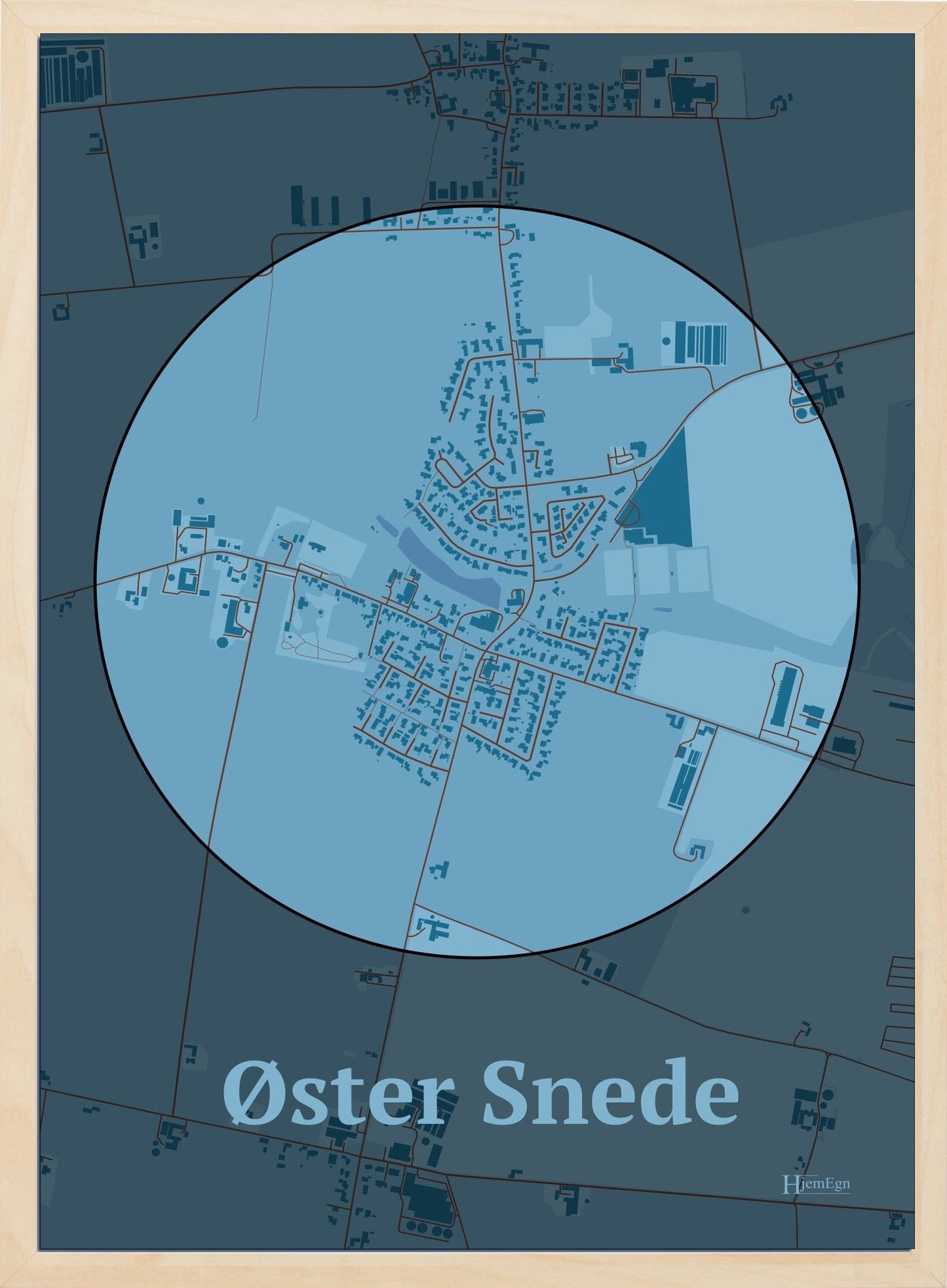 Øster Snede plakat i farve pastel blå og HjemEgn.dk design centrum. Design bykort for Øster Snede