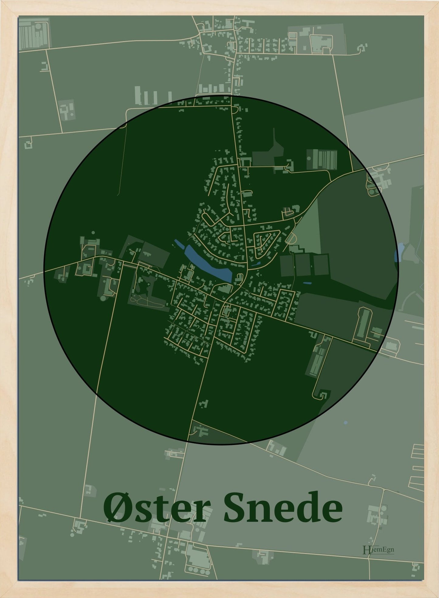Øster Snede plakat i farve mørk grøn og HjemEgn.dk design centrum. Design bykort for Øster Snede