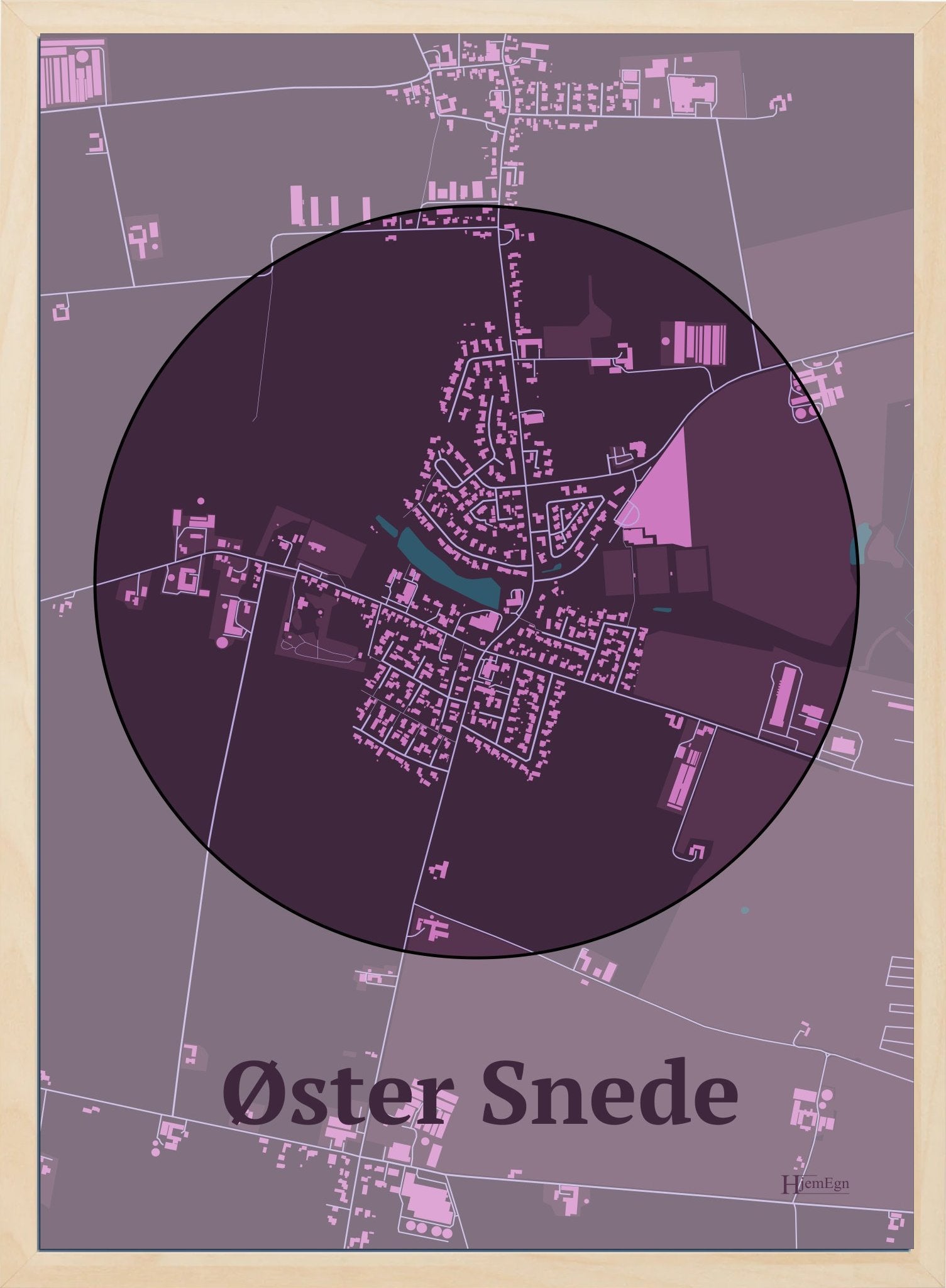Øster Snede plakat i farve mørk rød og HjemEgn.dk design centrum. Design bykort for Øster Snede