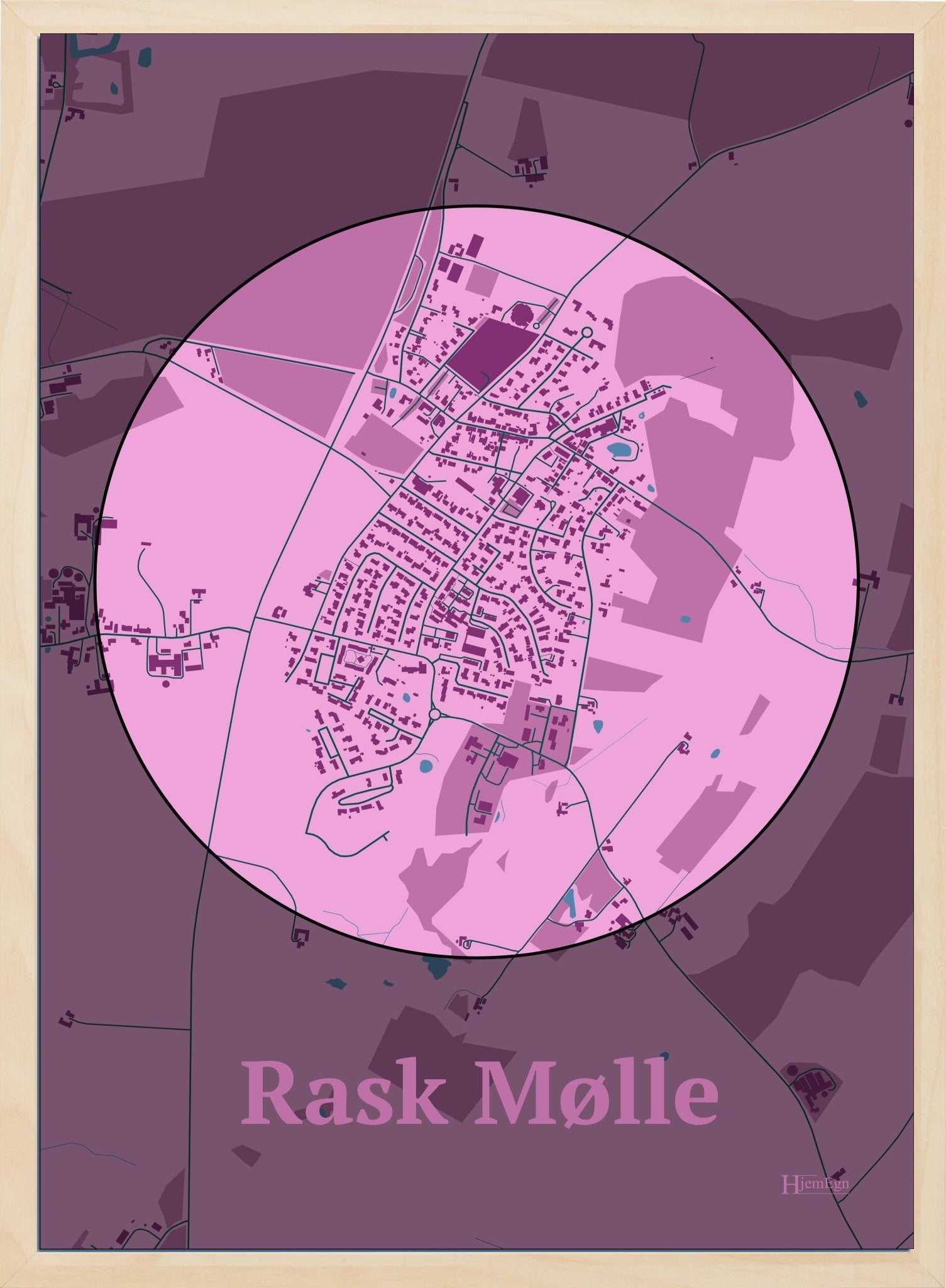 Rask Mølle plakat i farve pastel rød og HjemEgn.dk design centrum. Design bykort for Rask Mølle