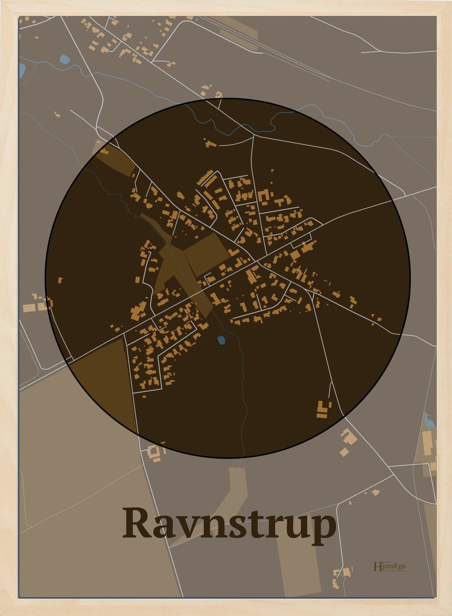 Ravnstrup plakat i farve mørk brun og HjemEgn.dk design centrum. Design bykort for Ravnstrup