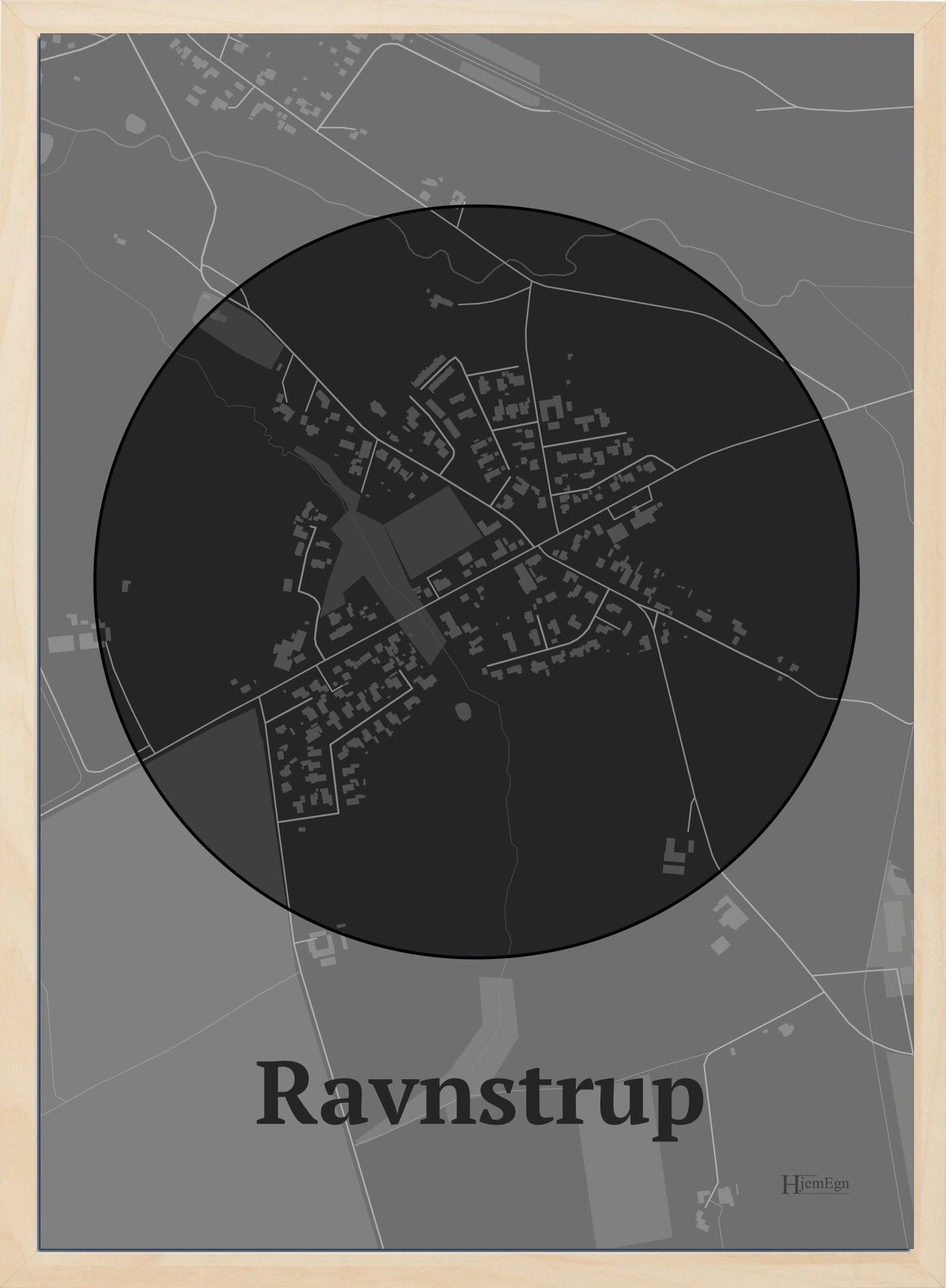 Ravnstrup plakat i farve mørk grå og HjemEgn.dk design centrum. Design bykort for Ravnstrup