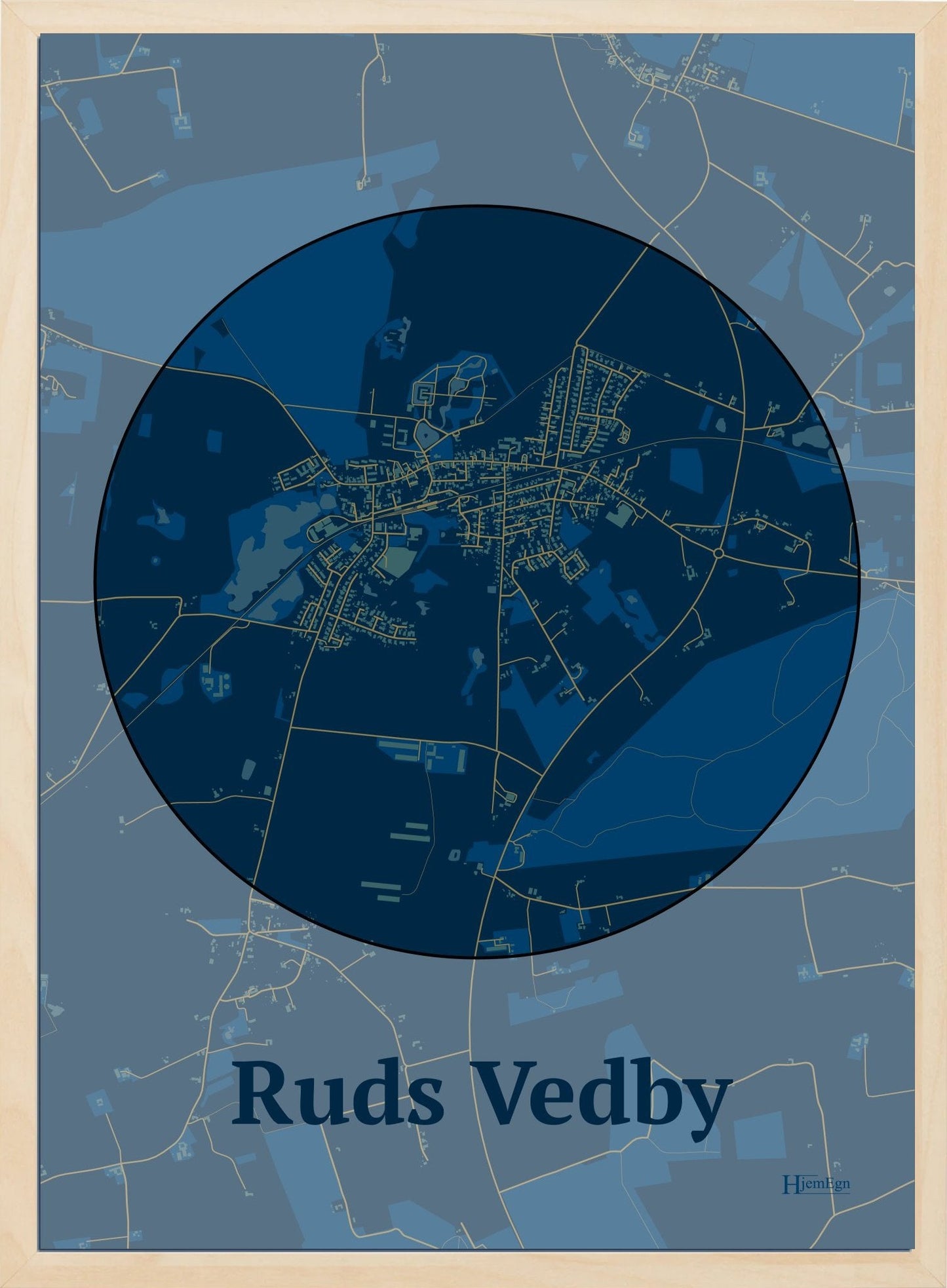 Ruds Vedby plakat i farve mørk blå og HjemEgn.dk design centrum. Design bykort for Ruds Vedby