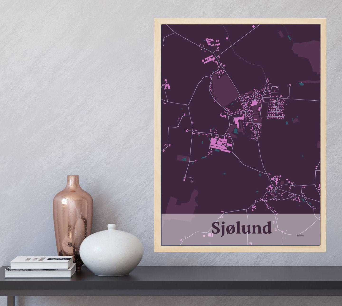 Sjølund plakat i farve  og HjemEgn.dk design firkantet. Design bykort for Sjølund