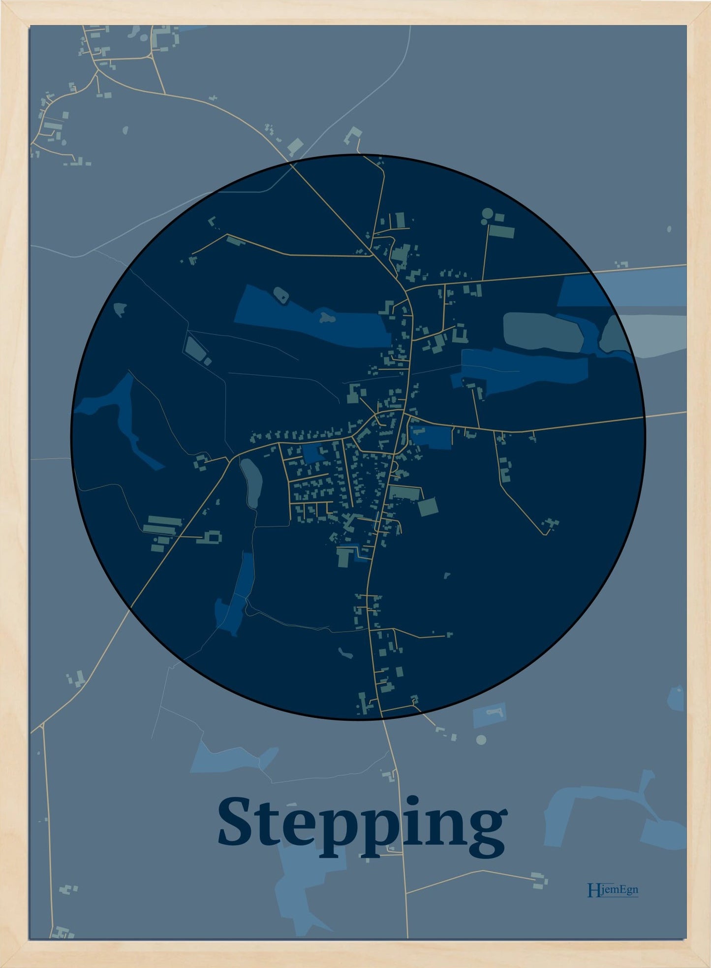 Stepping plakat i farve mørk blå og HjemEgn.dk design centrum. Design bykort for Stepping