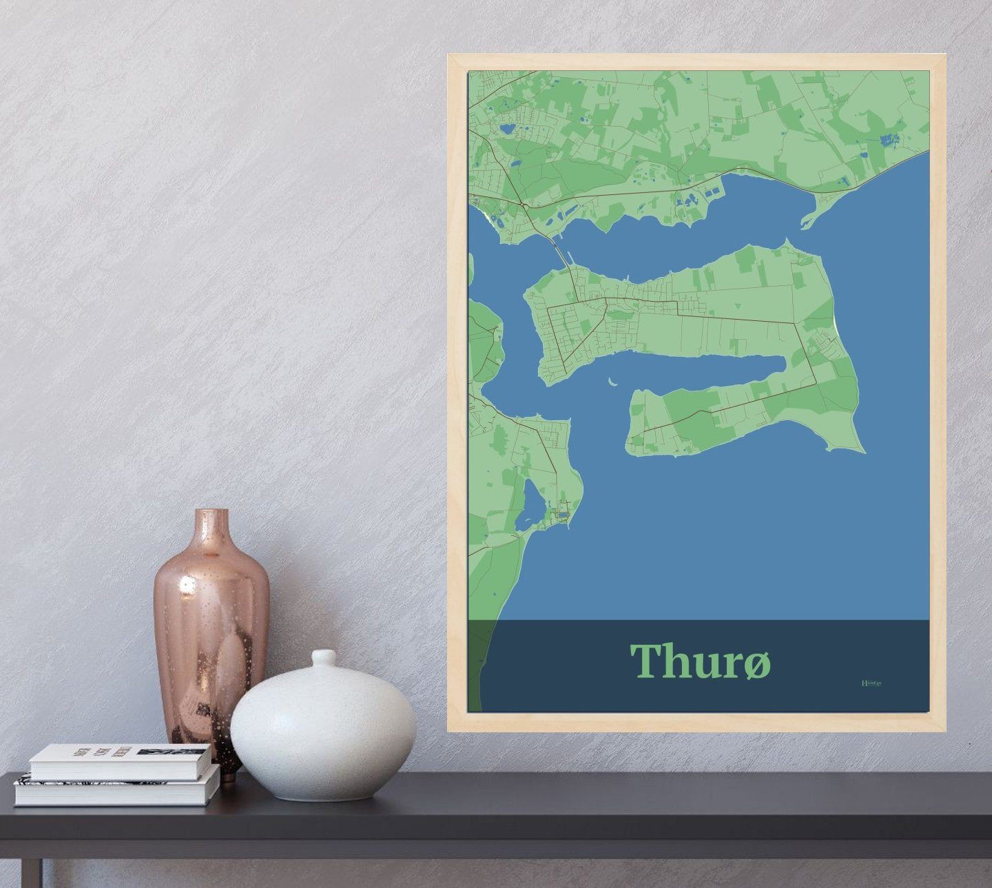 Thurø plakat i farve  og HjemEgn.dk design firkantet. Design ø-kort for Thurø