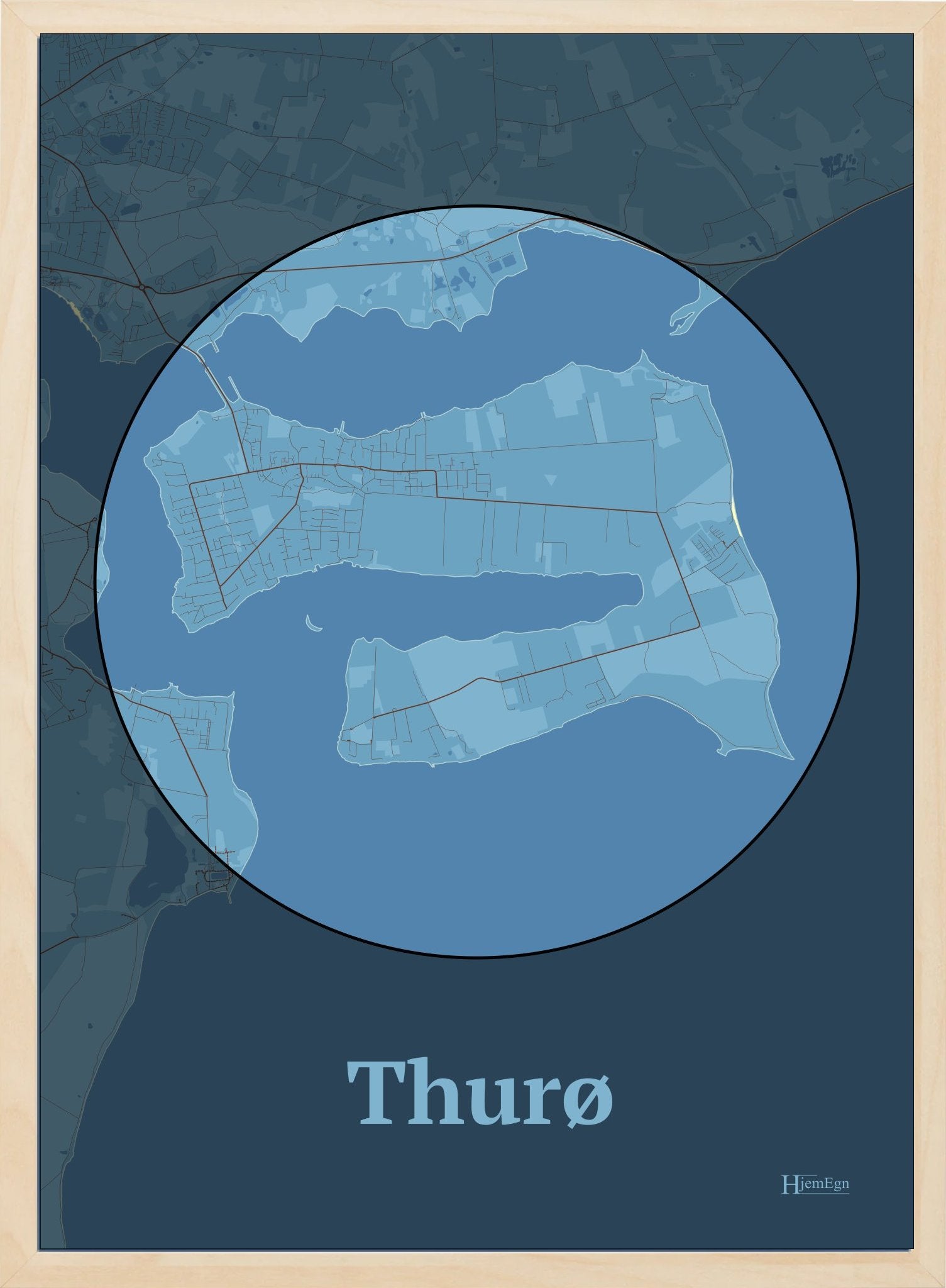 Thurø plakat i farve pastel blå og HjemEgn.dk design centrum. Design ø-kort for Thurø