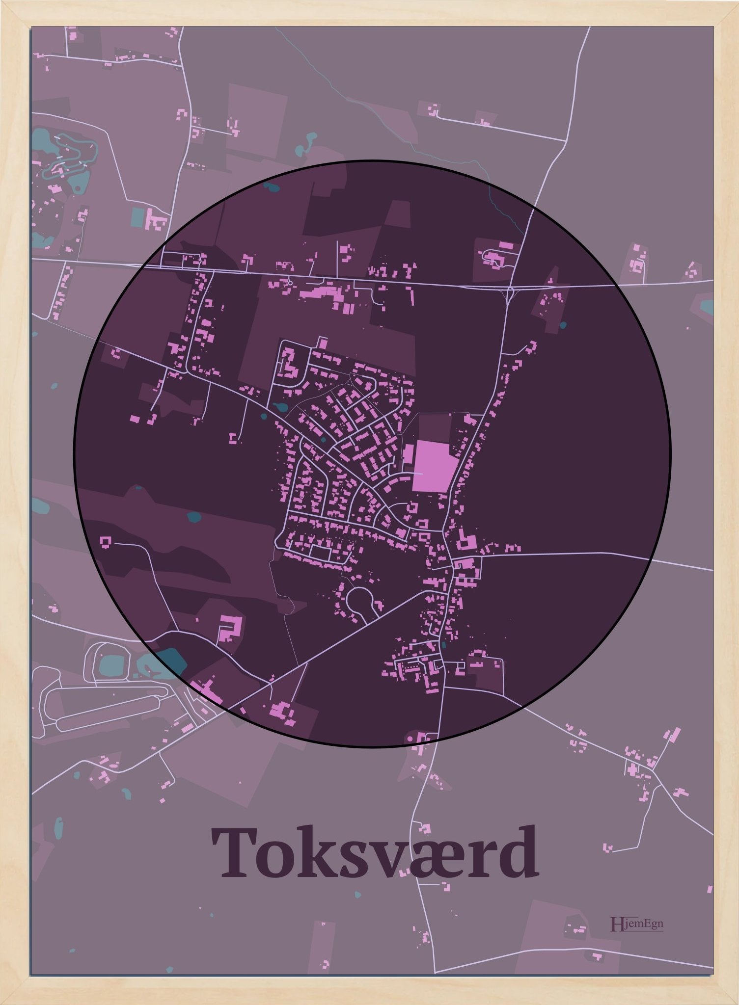 Toksværd plakat i farve mørk rød og HjemEgn.dk design centrum. Design bykort for Toksværd