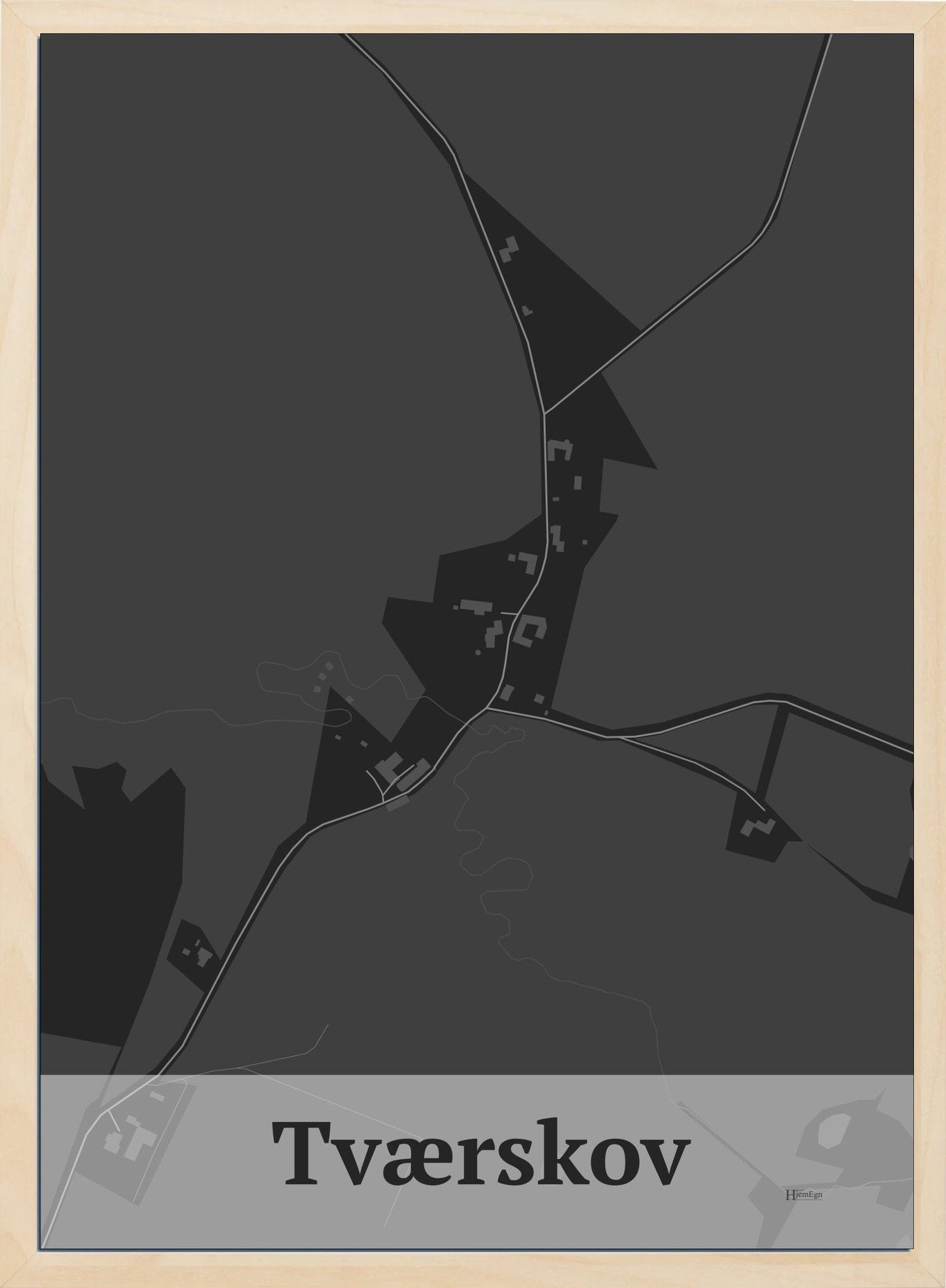 Tværskov plakat i farve mørk grå og HjemEgn.dk design firkantet. Design bykort for Tværskov