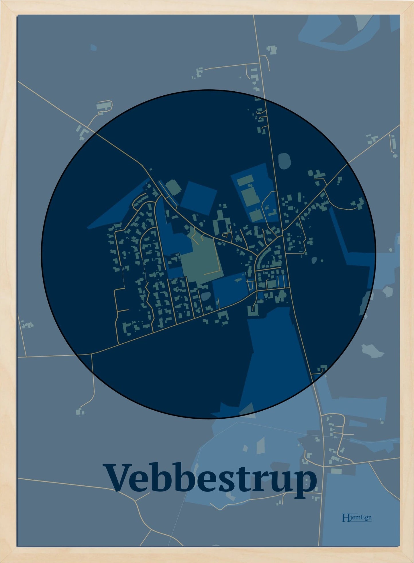 Vebbestrup plakat i farve mørk blå og HjemEgn.dk design centrum. Design bykort for Vebbestrup