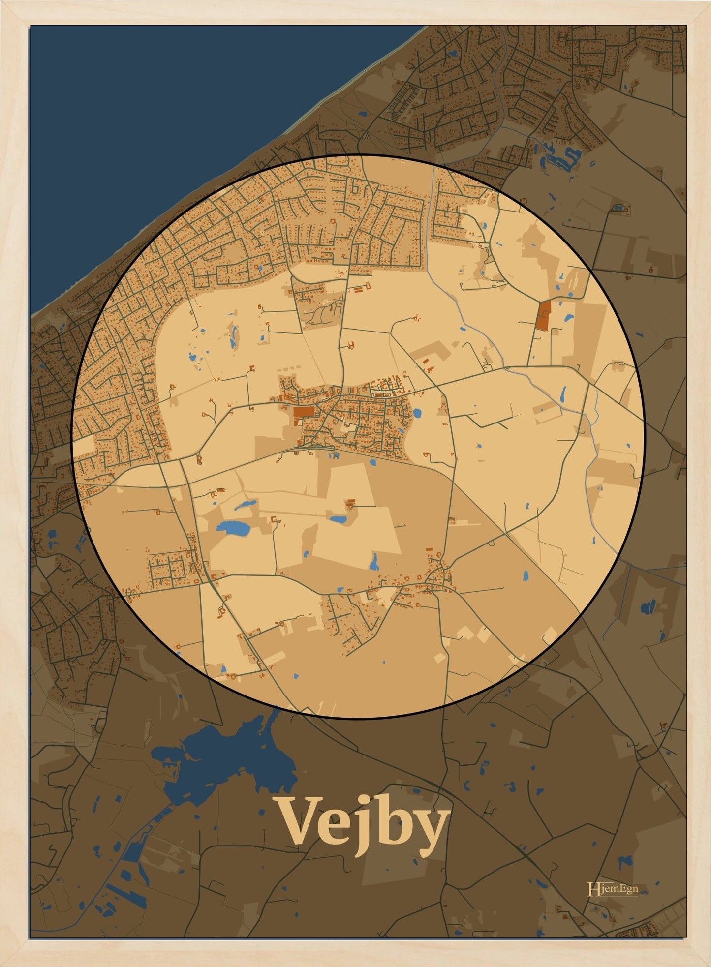 Vejby plakat i farve pastel brun og HjemEgn.dk design centrum. Design bykort for Vejby