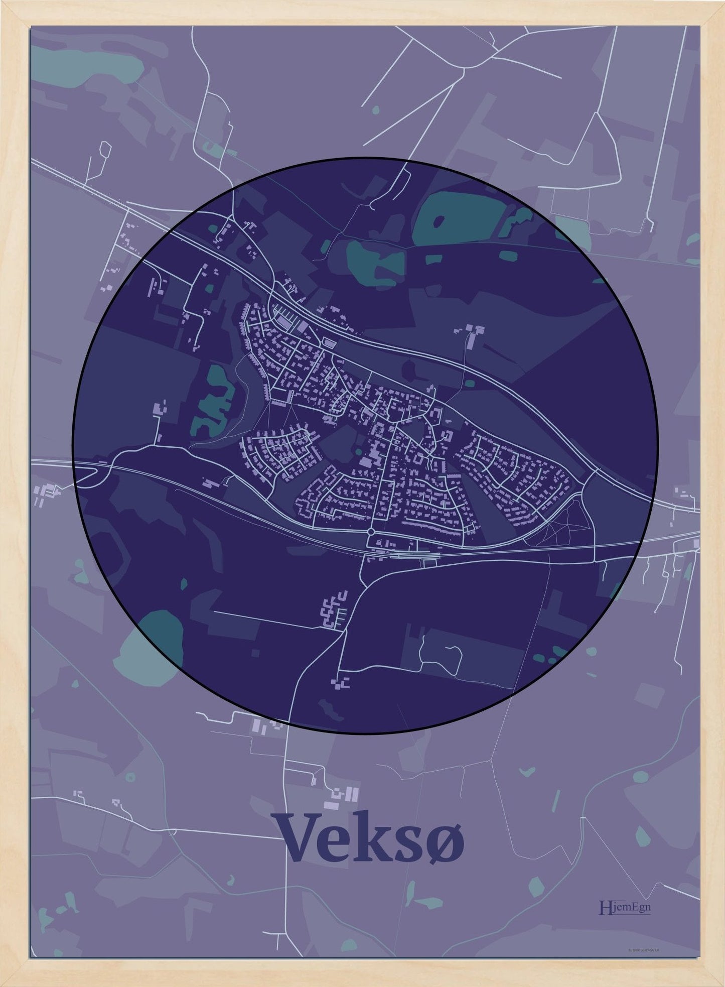 Veksø plakat i farve mørk lilla og HjemEgn.dk design centrum. Design bykort for Veksø