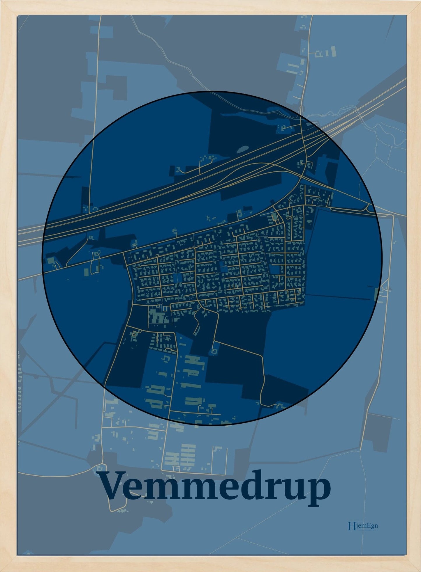 Vemmedrup plakat i farve mørk blå og HjemEgn.dk design centrum. Design bykort for Vemmedrup