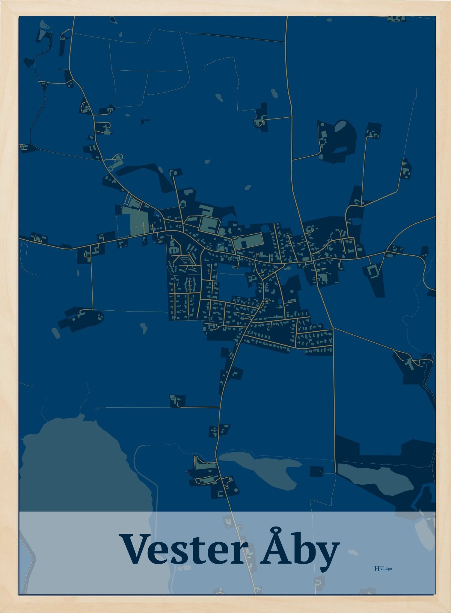 Vester Åby plakat i farve mørk blå og HjemEgn.dk design firkantet. Design bykort for Vester Åby