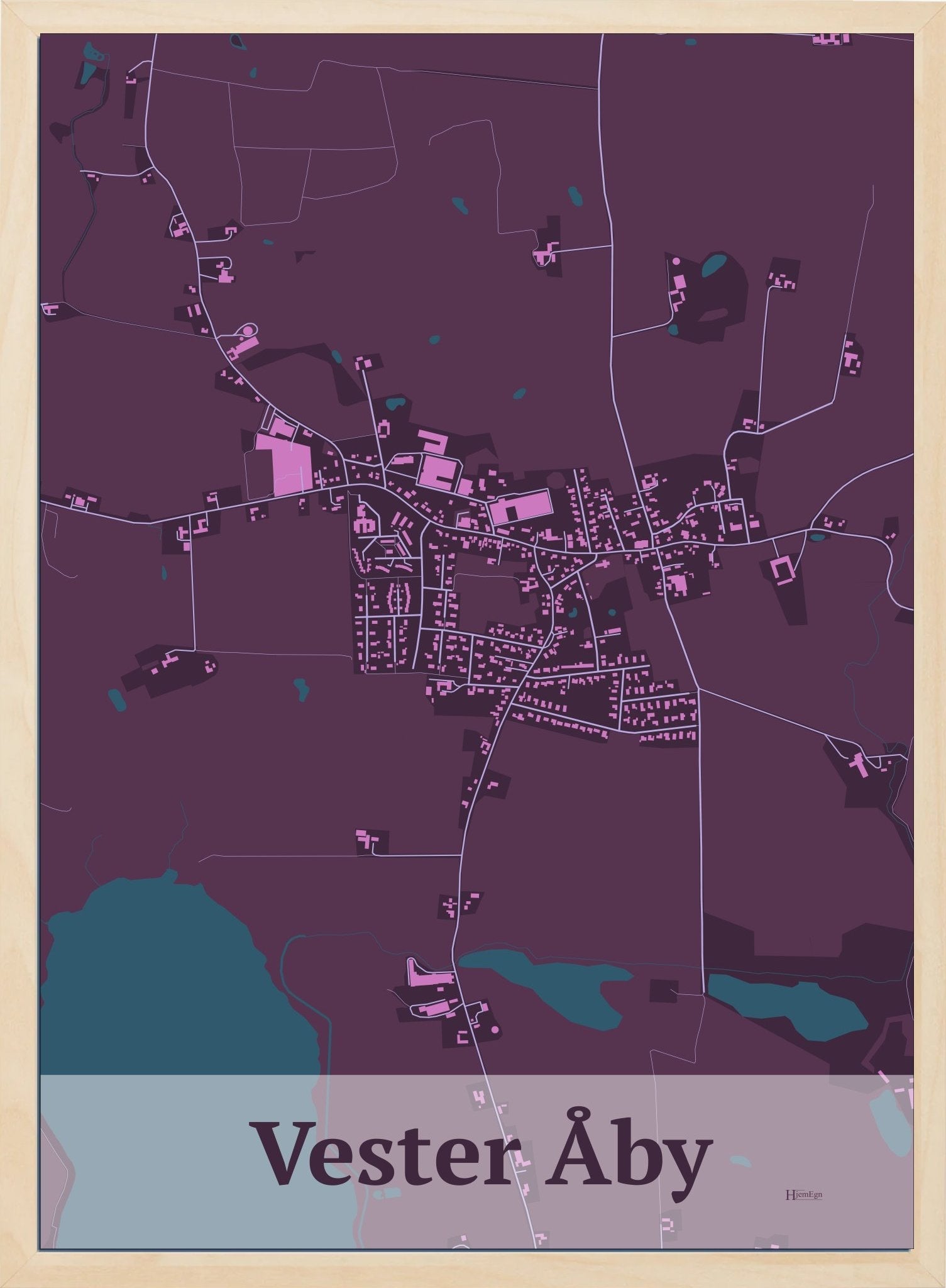 Vester Åby plakat i farve mørk rød og HjemEgn.dk design firkantet. Design bykort for Vester Åby