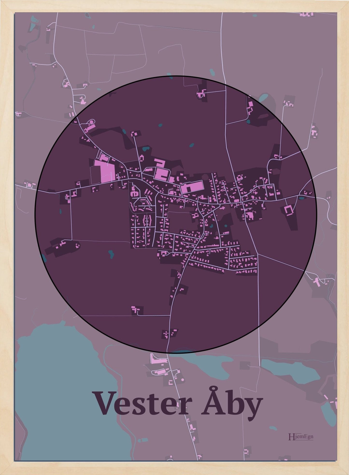 Vester Åby plakat i farve mørk rød og HjemEgn.dk design centrum. Design bykort for Vester Åby