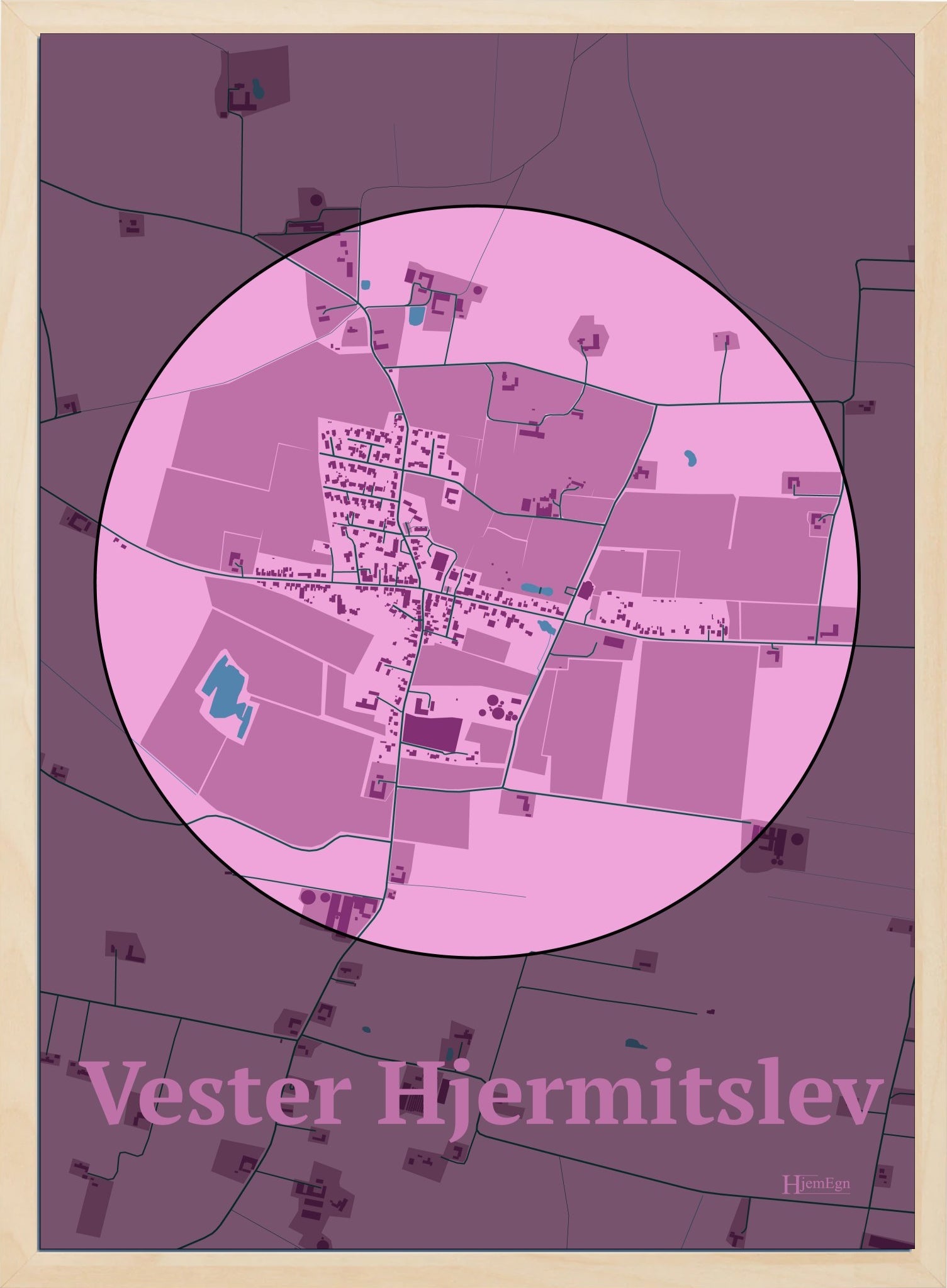 Vester Hjermitslev plakat i farve pastel rød og HjemEgn.dk design centrum. Design bykort for Vester Hjermitslev