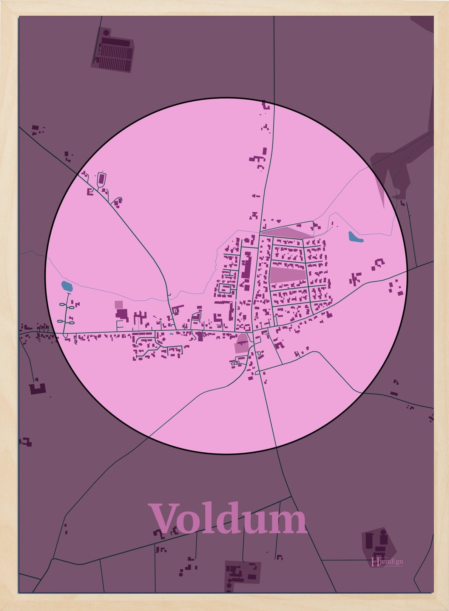 Voldum plakat i farve pastel rød og HjemEgn.dk design centrum. Design bykort for Voldum